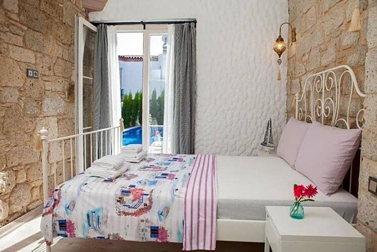 Kybele Alacati