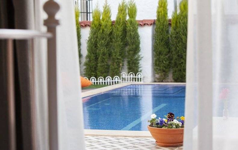 Kybele Alacati