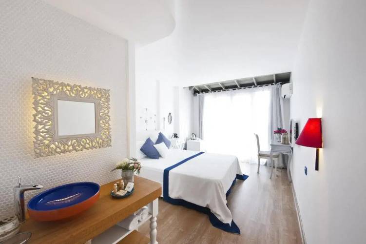 Sade Alacati Hotel