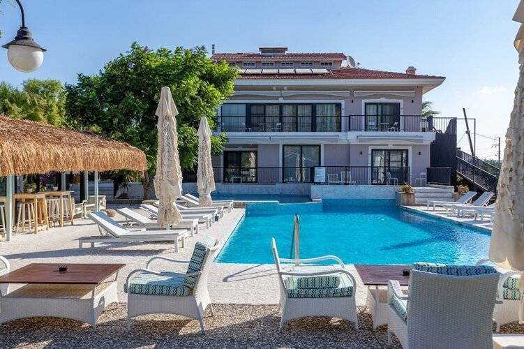 Suess Alaçatı Otel
