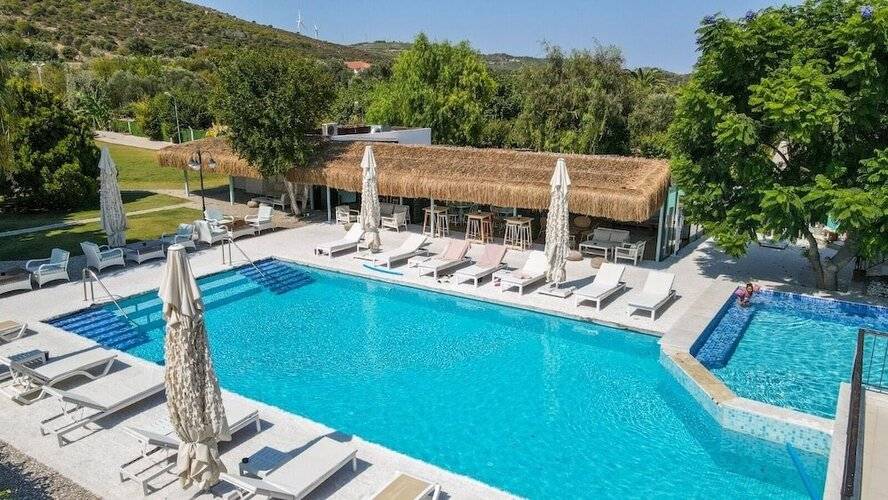 Suess Alaçatı Otel