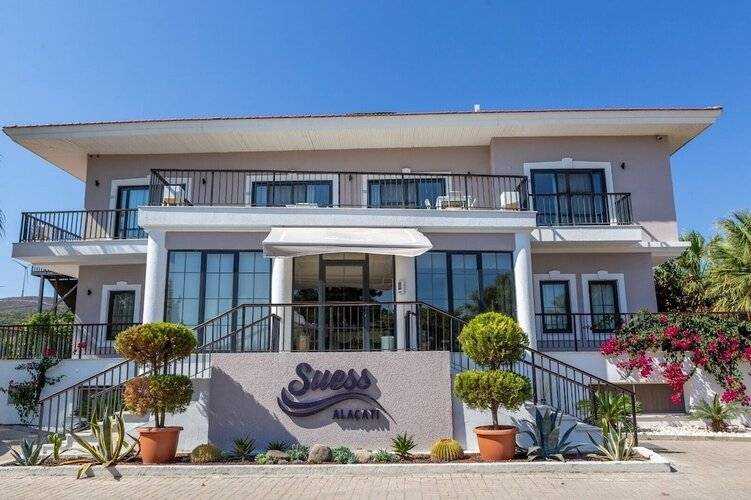 Suess Alaçatı Otel