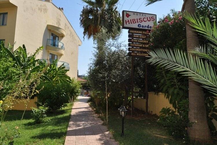 Hibiscus Garden Apart