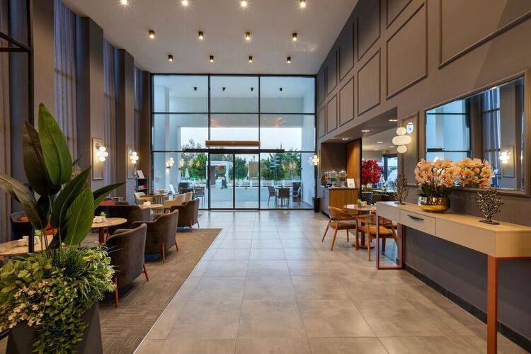 Hotella Hotel & Spa