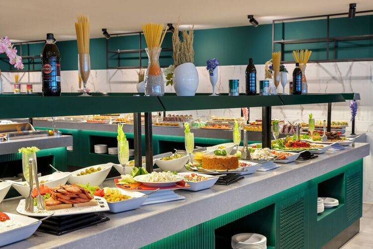Hotella Hotel & Spa