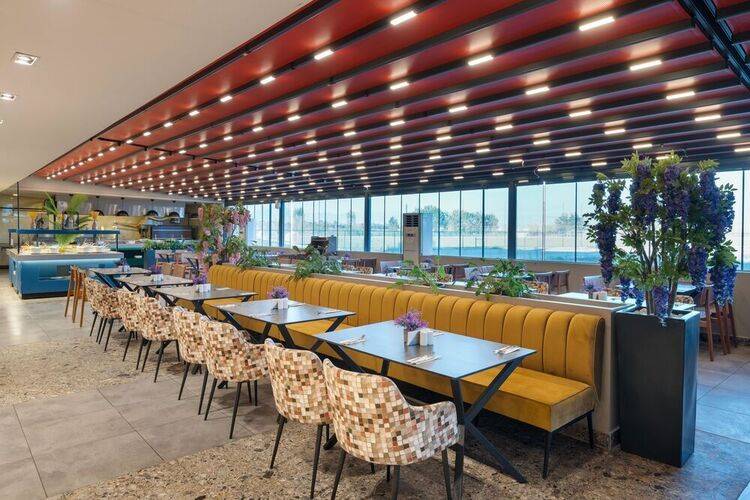 Hotella Hotel & Spa