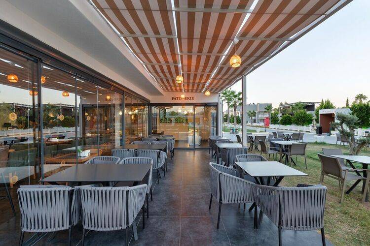 Hotella Hotel & Spa