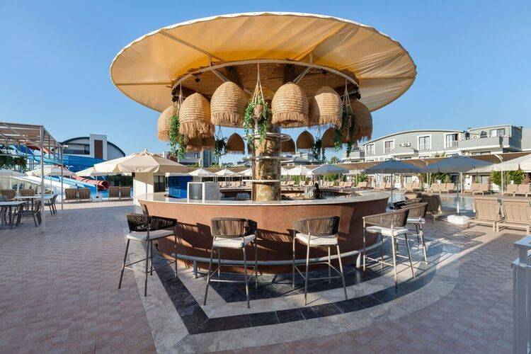 Hotella Hotel & Spa
