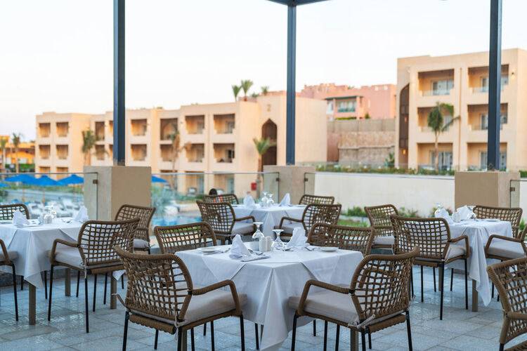 Cleopatra Luxury Resort Sharm (Adults Only 16+)