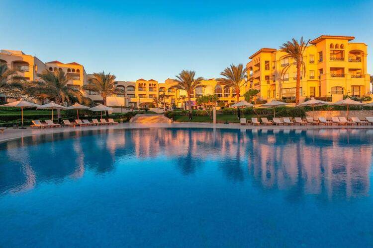 Cleopatra Luxury Resort Sharm (Adults Only 16+)