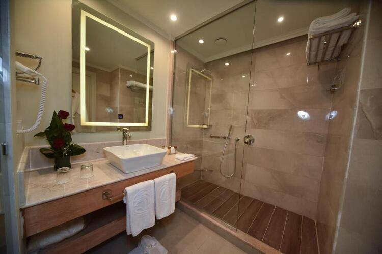 Cleopatra Luxury Resort Sharm (Adults Only 16+)