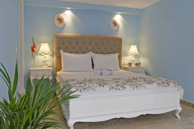 Alacati Roka Tas Otel