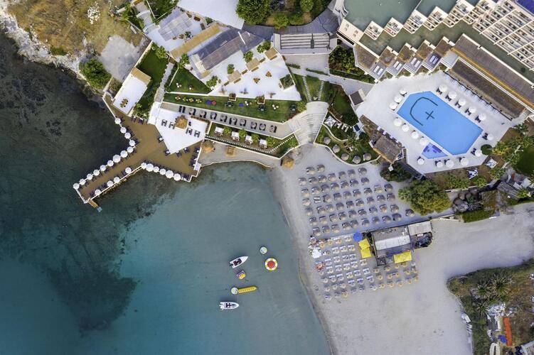 Design Plus Seya Beach Hotel