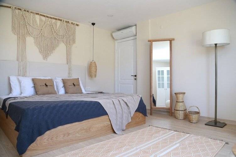 Maison Boheme Hotel