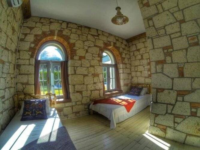 Serin Alacati Butik Otel