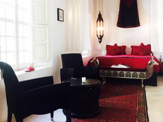 Riad 144