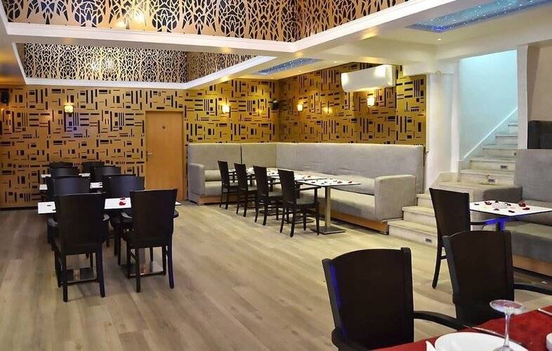 Hotel Palace