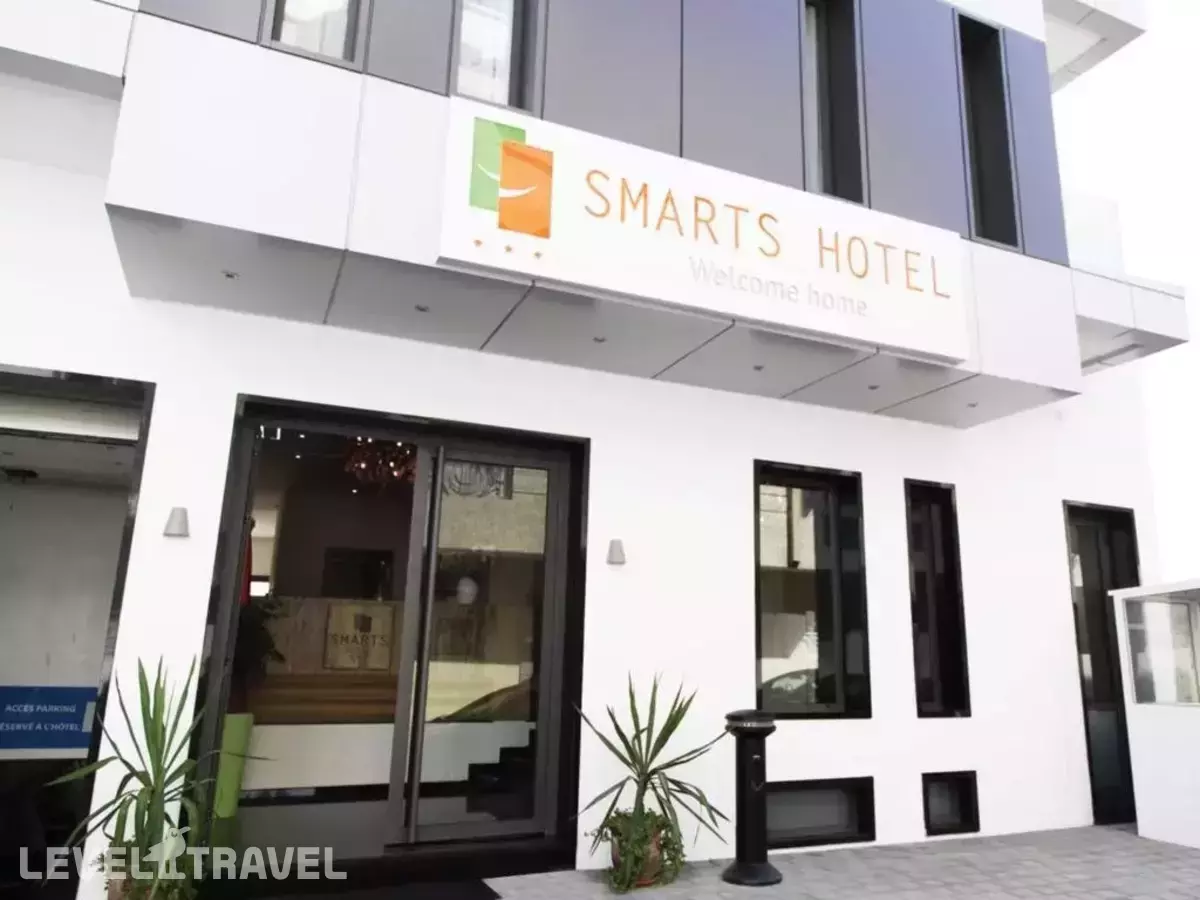 Smarts Hotel