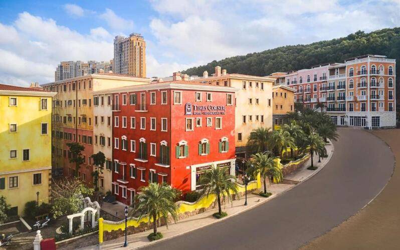 Times Corner Sorrento Boutique Hotel