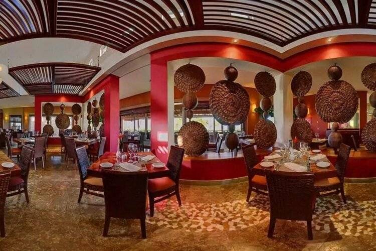 Secrets Royal Beach Punta Cana