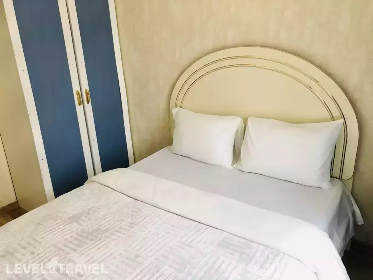 Апартаменты Goldapart 1-Я Дубровская 2б