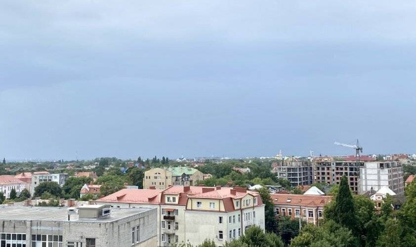 Apartmari На Леонова 47