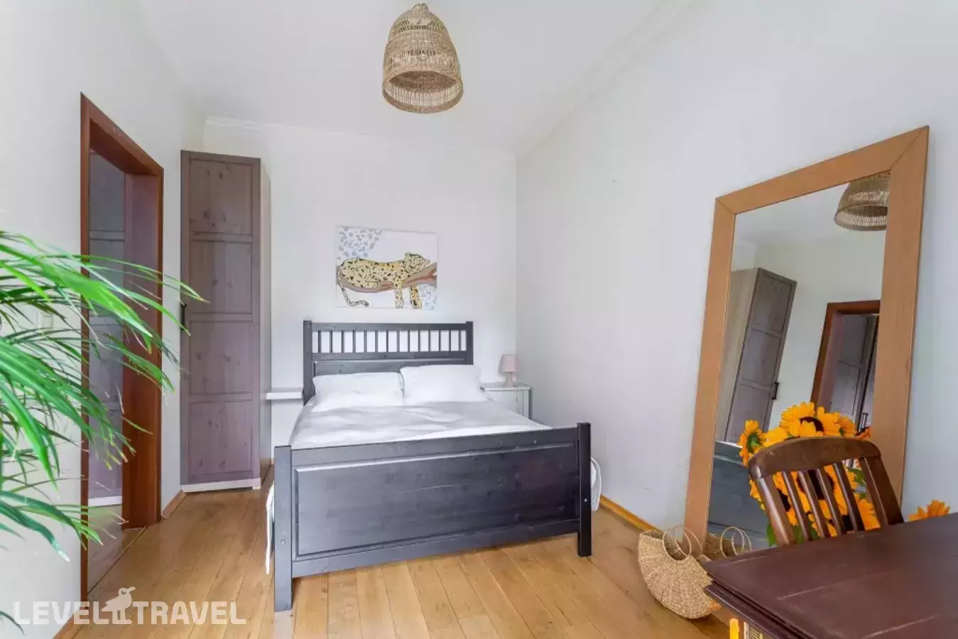 Апартаменты В Парижском Стиле На Патриарших