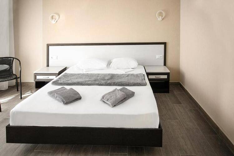 Diamond Delux Hotel