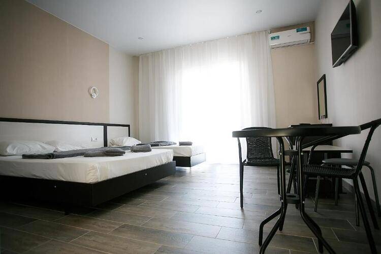 Diamond Delux Hotel