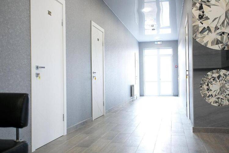 Diamond Delux Hotel