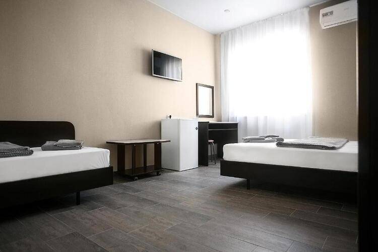 Diamond Delux Hotel