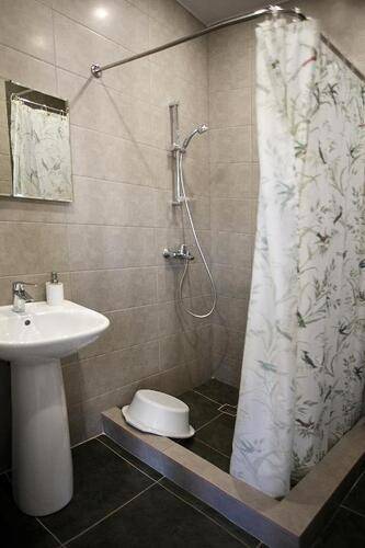 Diamond Delux Hotel
