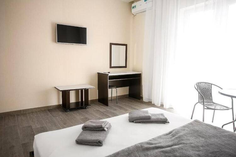 Diamond Delux Hotel