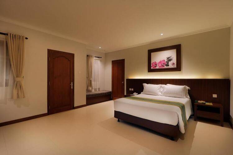 Adi Dharma Hotel Legian