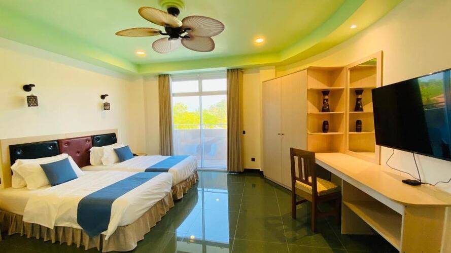 Alimas Retreat Felidhoo