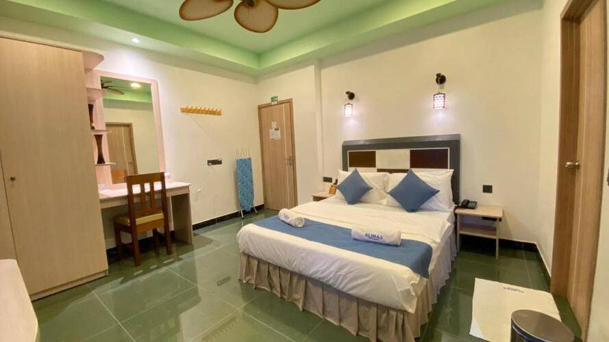 Alimas Retreat Felidhoo
