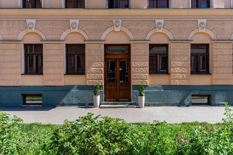 Станция Премьер S12