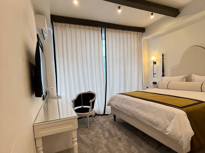 Dib Hotel