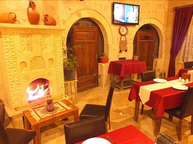 Dilek Tepesi Cave Hotel