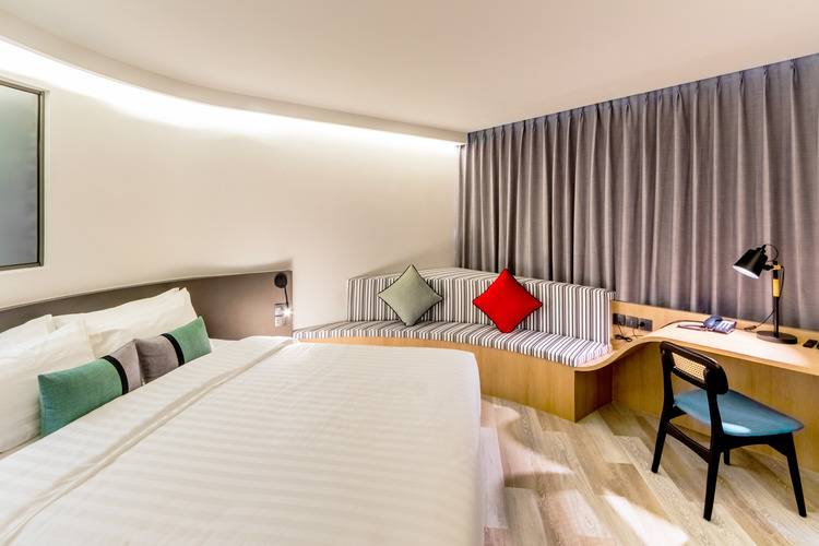 Seekers Finders Rama Iv Hotel