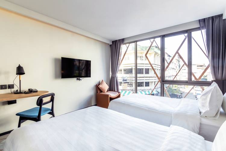Seekers Finders Rama Iv Hotel