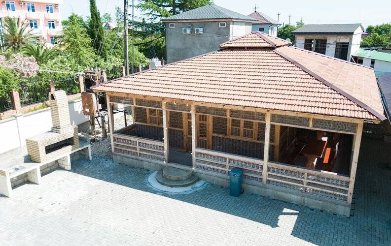 Отель Садзен