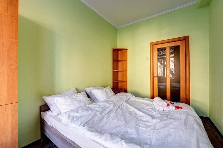 Апартаменты Народная 13