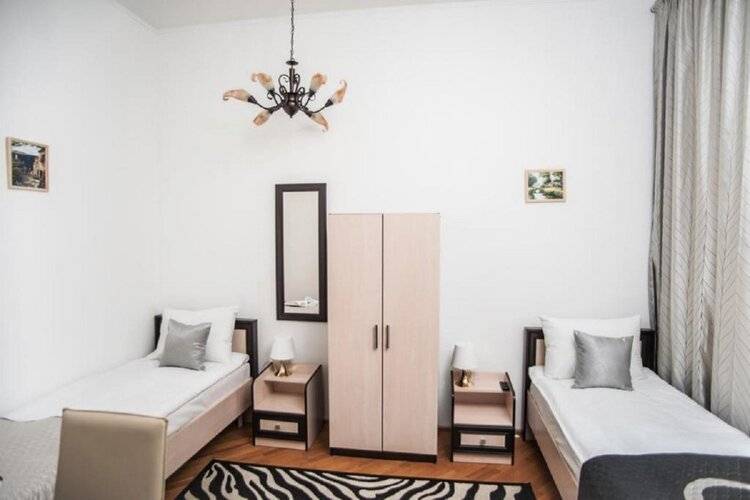 Гостевые Комнаты Сад 3 (Guest Room Sad 3)