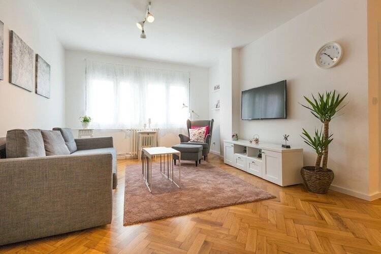 Belgrade Center Apartment Iii