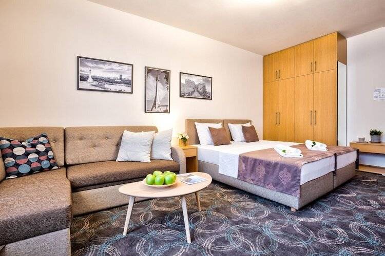 Booking Apartments