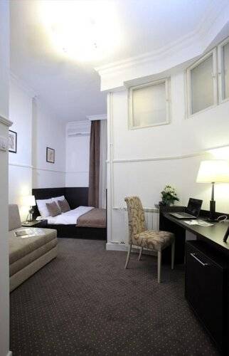 Booking Rooms