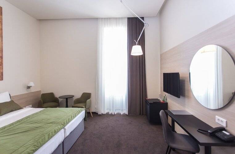 Hotel Grand Hedonist