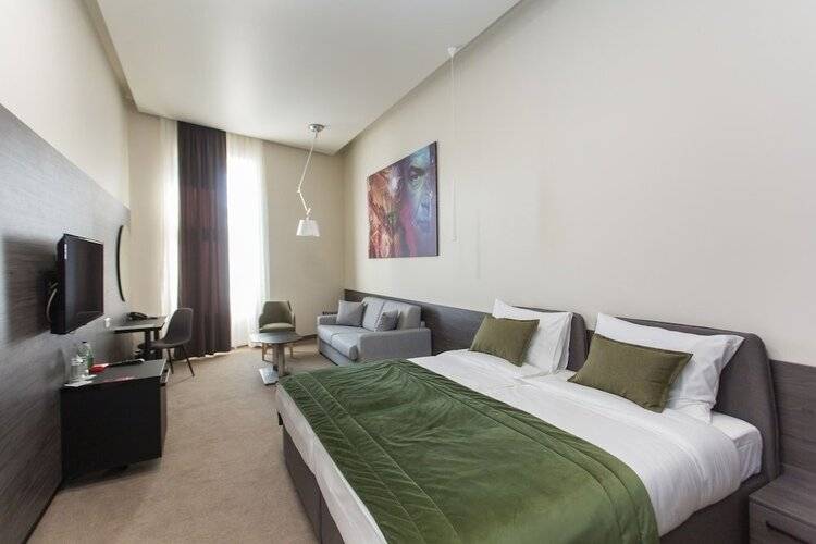 Hotel Grand Hedonist