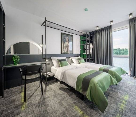 Joy 5 Hotel & Spa